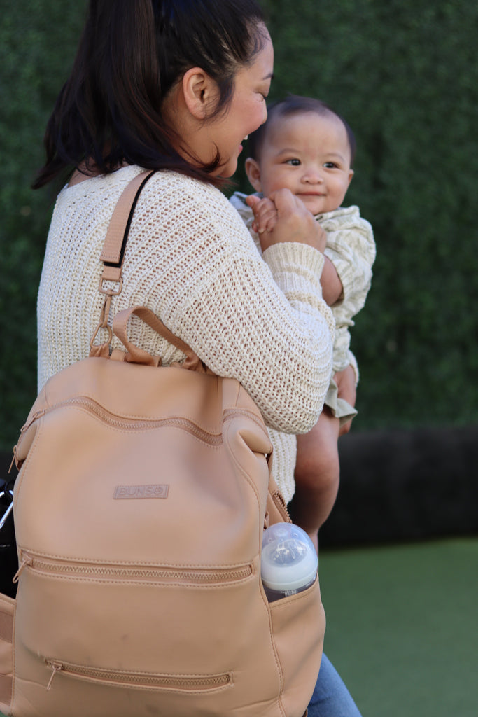 7 Reasons Why Neoprene Diaper Bags Are a Must-Have for New Parents